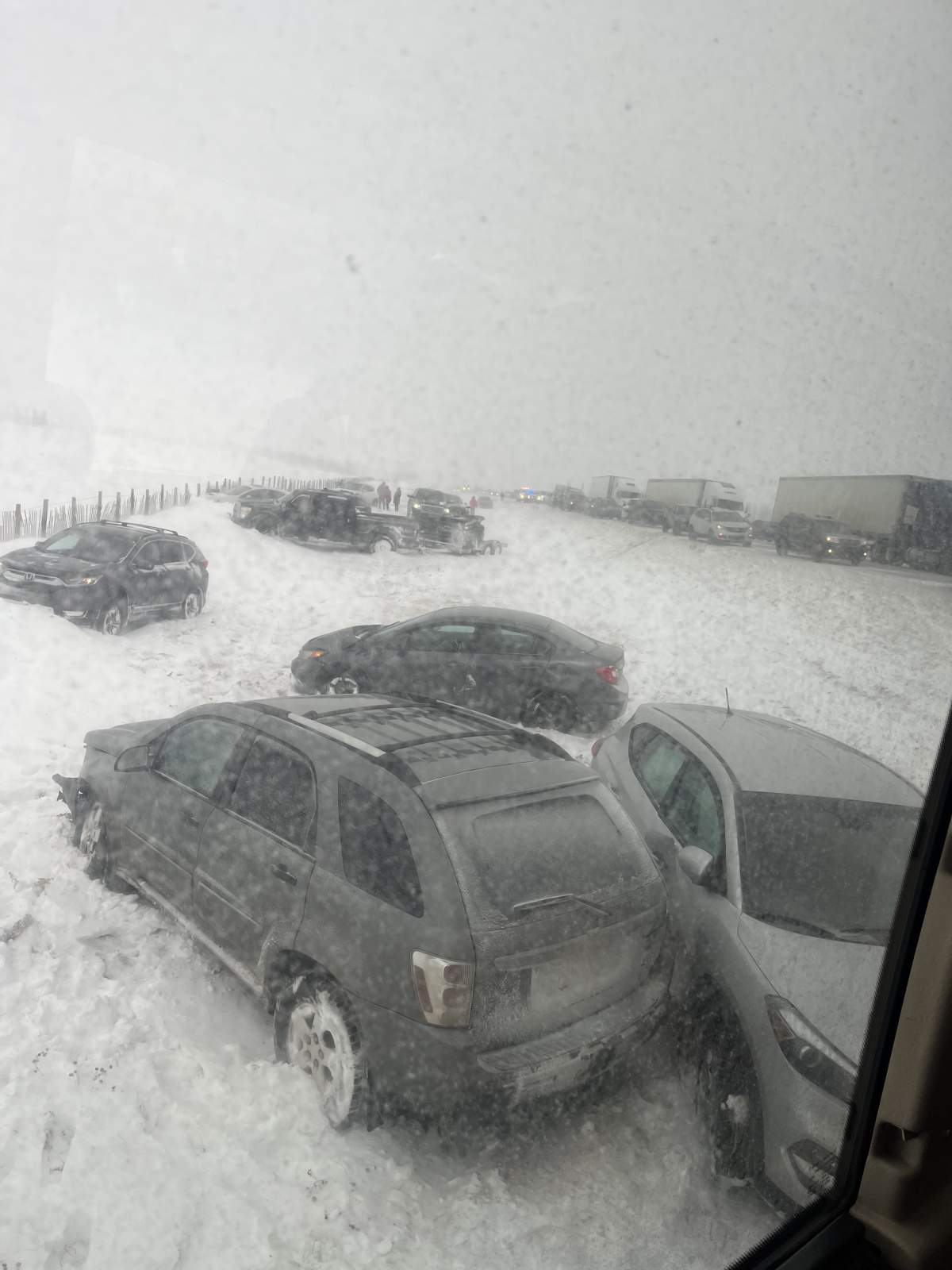 Cars line the ditch along Highway 2 north of Ponoka Saturday, Nov. 5, 2022.