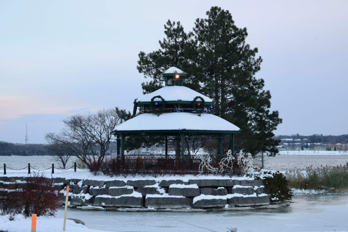 Gazebo in downtown Barrie along the Lakeshore.  