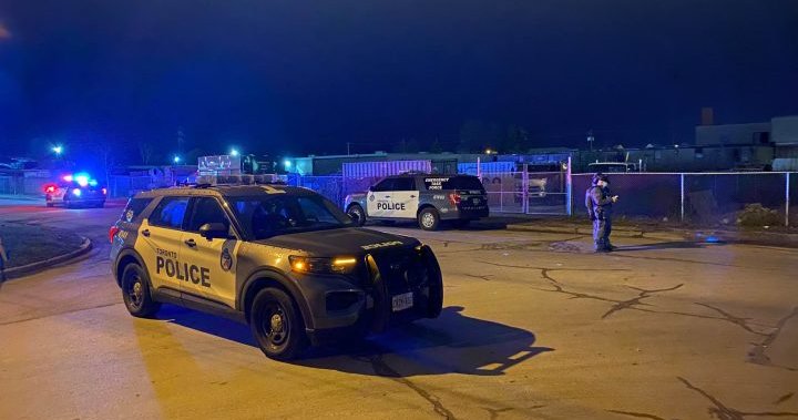 Woman in critical condition after Toronto shooting – Toronto