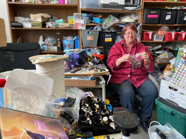 Thrift store aims to make holiday gifts affordable for Winnipeggers