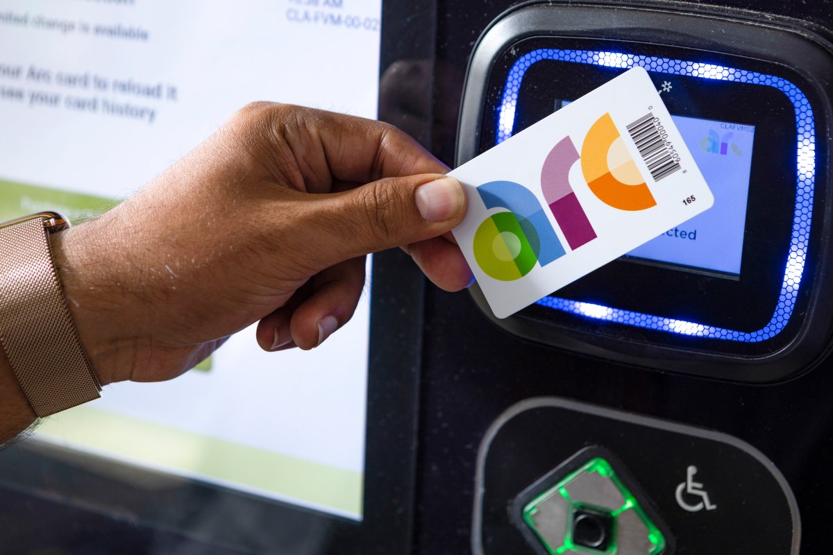 Arc smart fare electronic pay system for Edmonton and region transit launched Nov. 21, 2022.