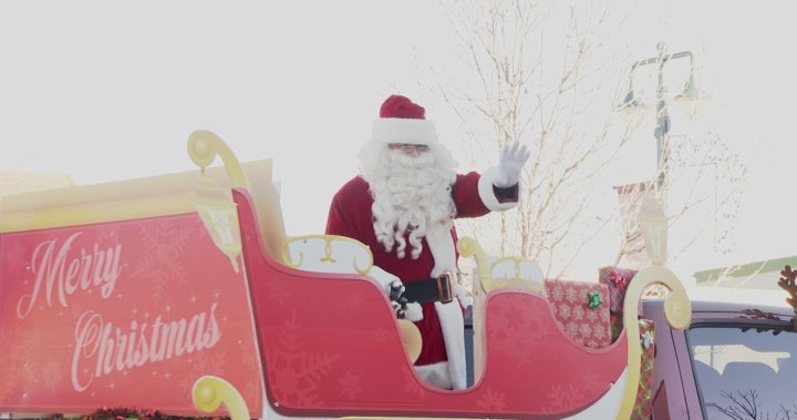Santa Claus parade returns to Fort Macleod streets