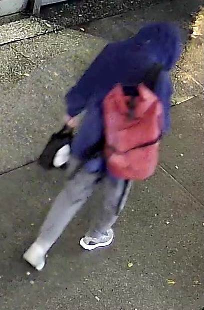 Vancouver police said the suspect in a knife threat against a downtown hotel security guard had been loitering in the breezeway, and pulled out his weapon after being asked to leave.