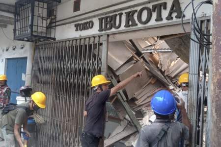 At least 162 dead as earthquake rocks Indonesia’s Java island ...