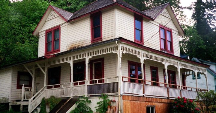 Hey you guys! The iconic house from ‘The Goonies’ is up for sale