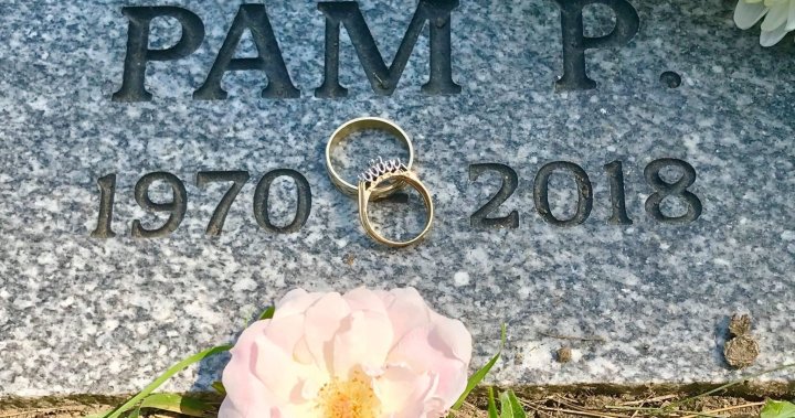 Wedding rings, military medals and camera equipment stolen from Calgary widower’s home – Calgary