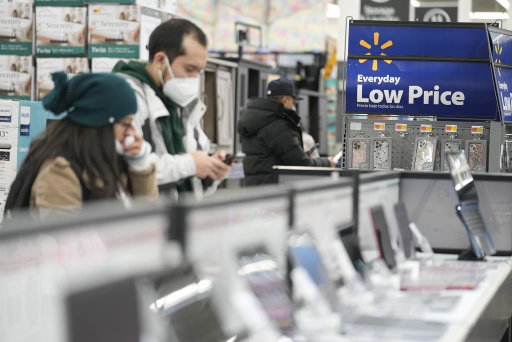 Walmart Economic Outlook Uncertain As Consumers Remain Cautious On ...