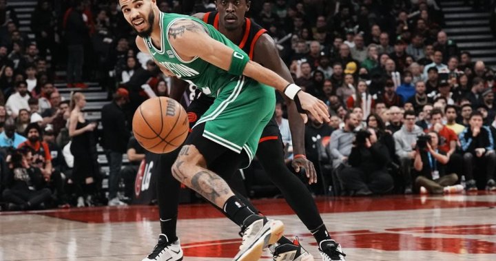 Tatum scores 31 to lead Celtics over Raptors
