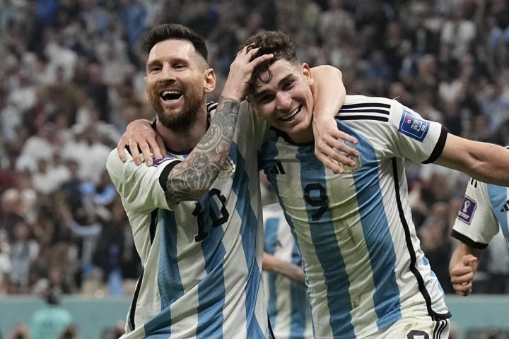 FIFA 2022: Messi Dünya Kupası'nı kazandı, Arjantin penaltılarda Fransa'yı yendi
