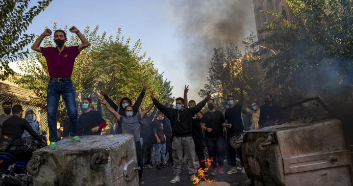 Iran protests: Demonstrations erupt once again after government crackdown