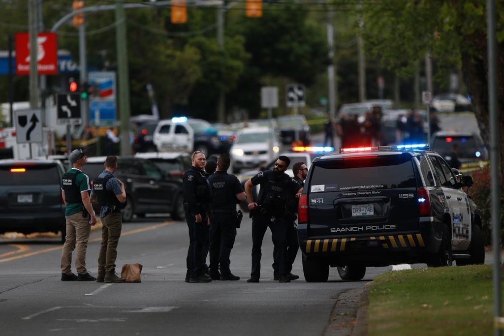 Началникът на полицията в Saanich Британска Колумбия призовава за повече