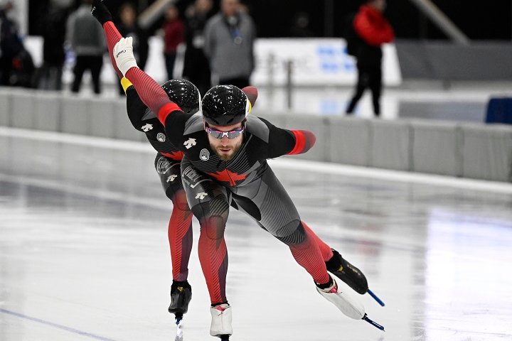 Canada wins 6 medals as international long-track speedskating returns to Quebec