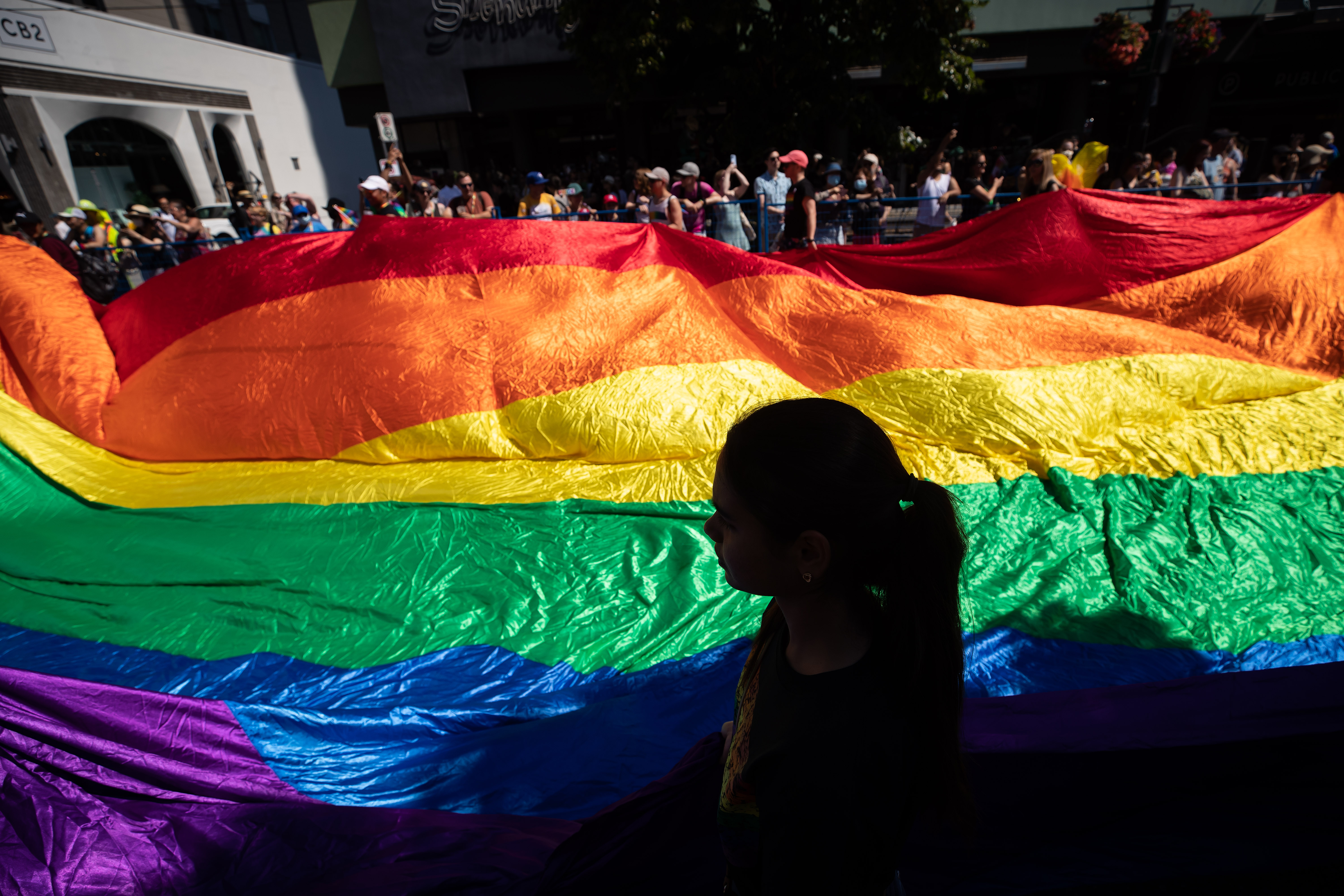 Ottawa to help resettle 600 LGBTQ Afghans to Canada: Refugee group – National | 24CA News