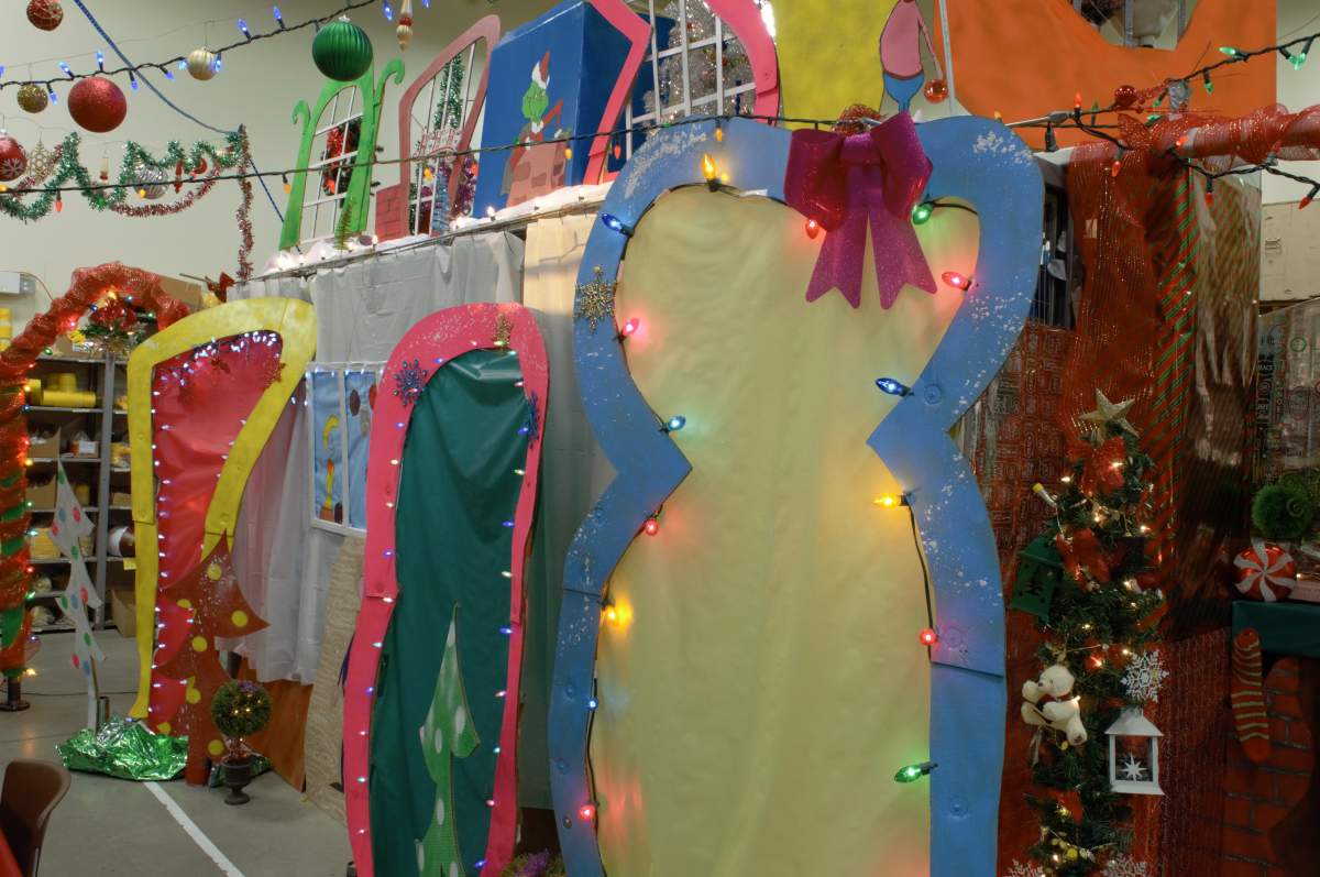 How the Grinch Stole Christmas decorations