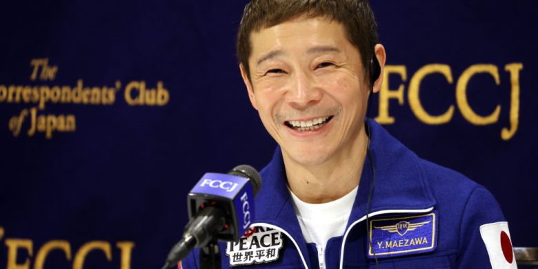 Steve Aoki, K-Pop's T.O.P. to join Japanese billionaire in trip to moon
