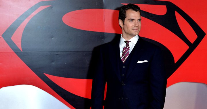 Henry Cavill dropped as Superman by DC Studios after announcing return – National | Globalnews.ca