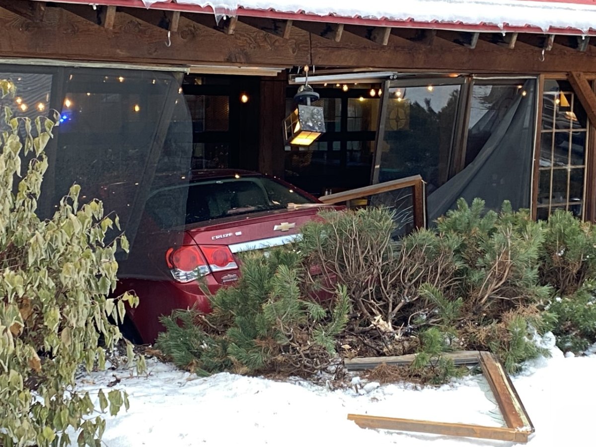 Kelowna, B.C. emergency crews respond after vehicle smashes into