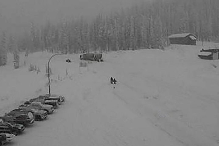 Snowfall warning issued for eastern sections of Highway 3 in B.C.