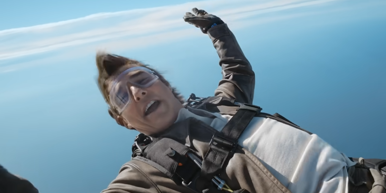 Tom Cruise celebrates 'Top Gun: Maverick' success by — what else — jumping out of a plane