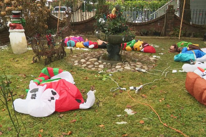 ‘Why did they steal it?’ Vancouver couple shocked to find beloved Christmas display gone