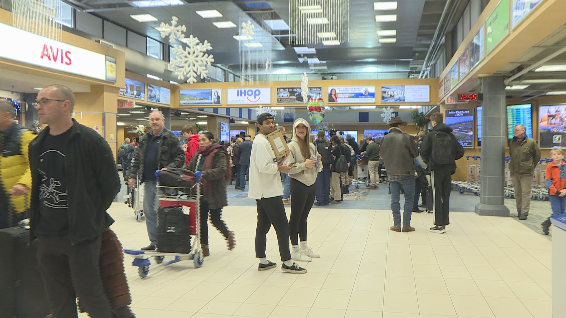Travel woes continue at Kelowna International Airport – Okanagan | 24CA News
