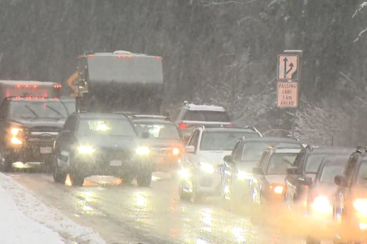Snowfall warnings in effect, drivers delayed on Sea-to-Sky Highway