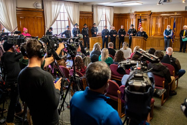 Suspect in Idaho student killings plans to waive extradition hearing