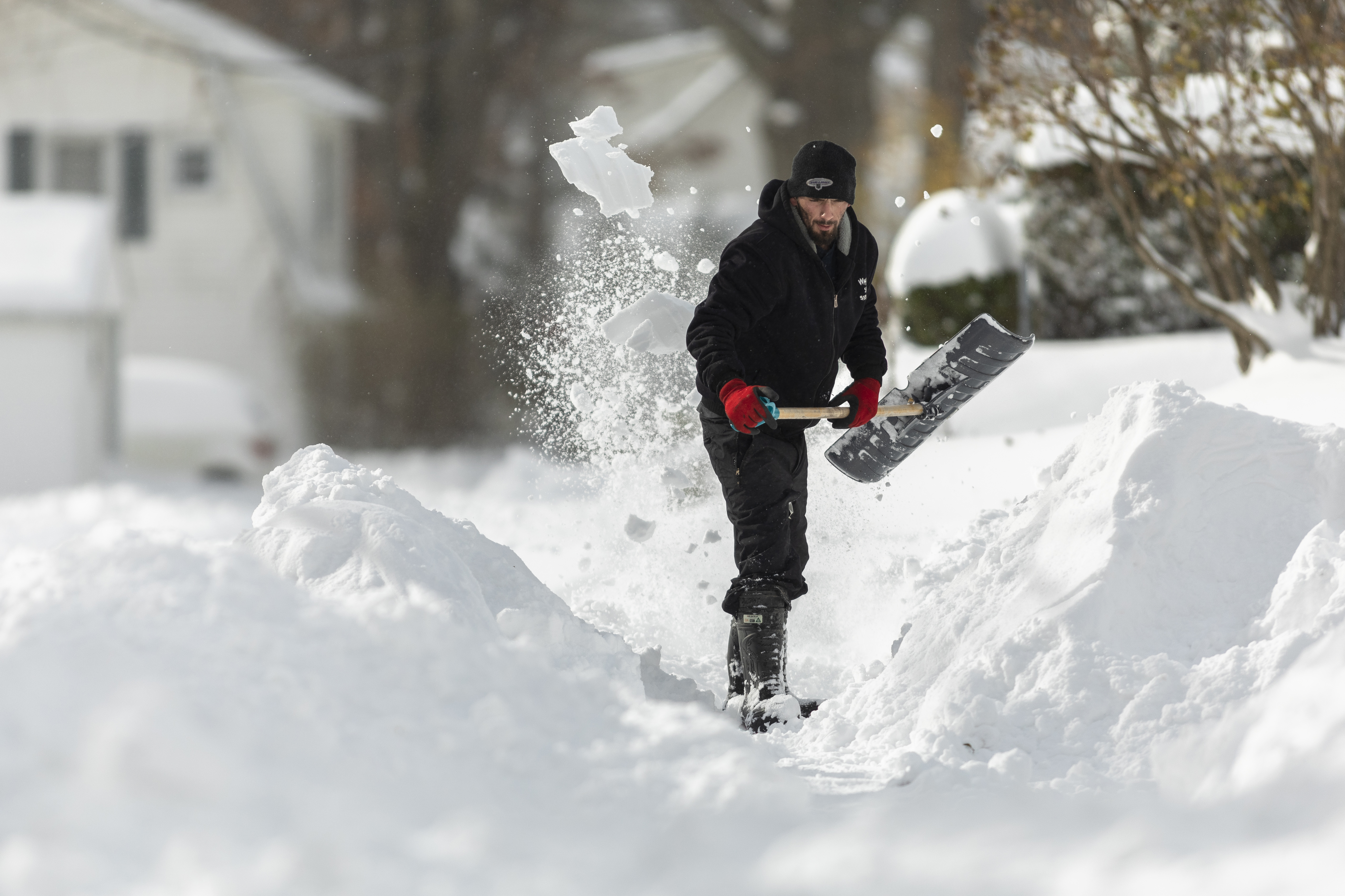 Environment Canada Issues Snowfall, Extreme Cold Warnings For Two ...