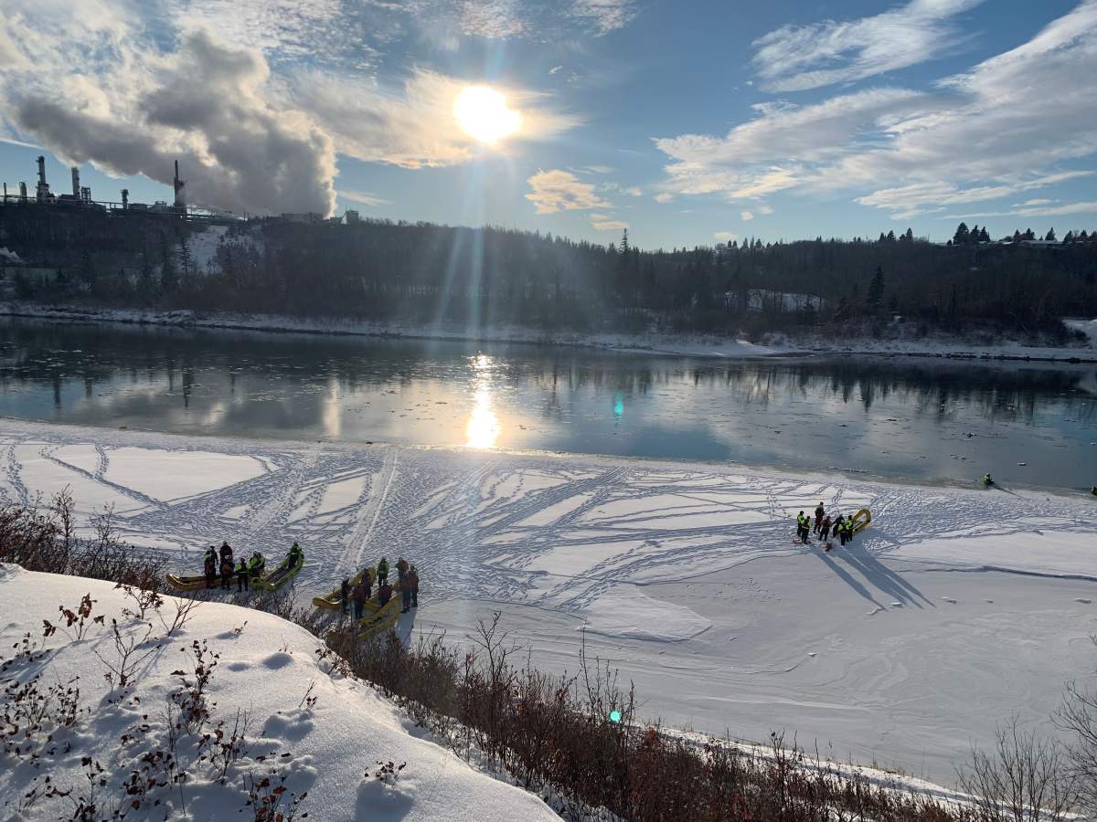 Edmonton firefighters ice training