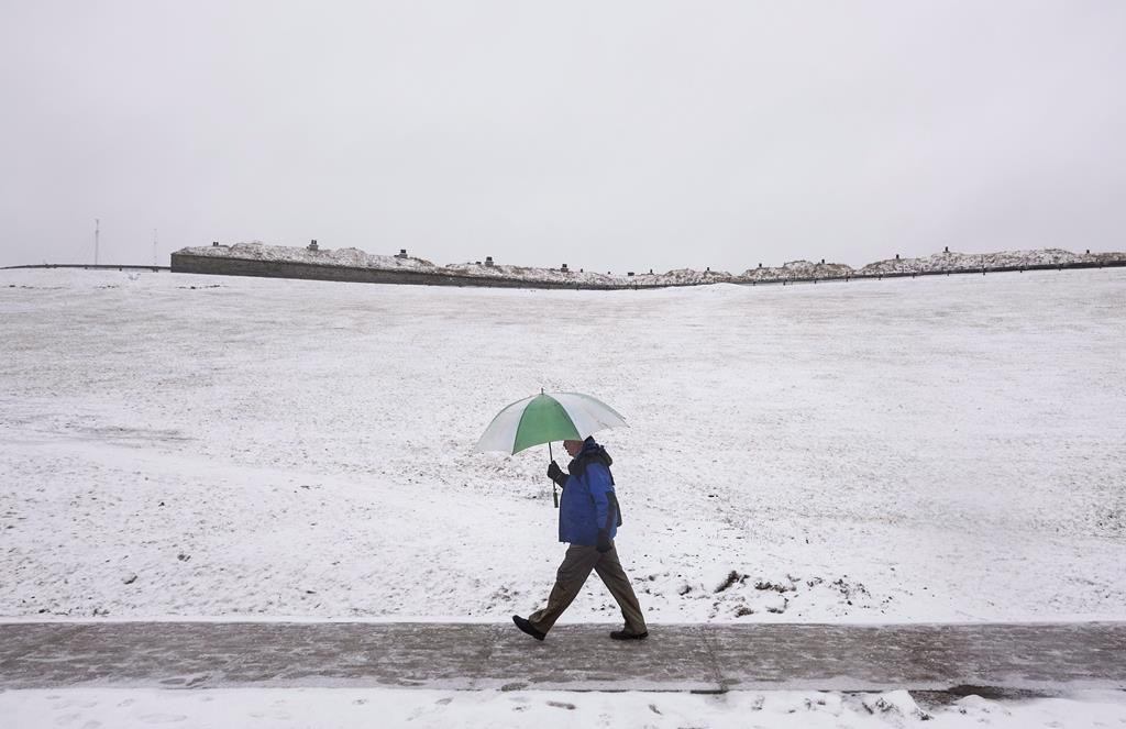 Части от Нова Скотия очакват зимно време преди натоварения празничен