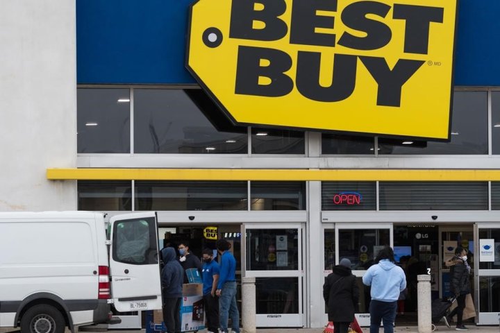 Best Buy to lay off around 700 employees as sales dip after pandemic surge