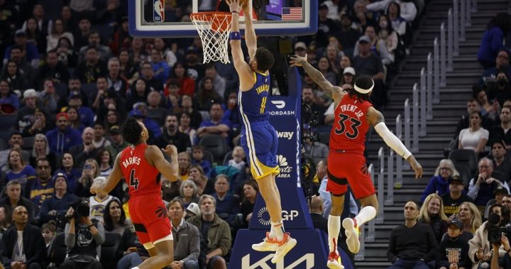 Les 35 points de Curry envoient les Warriors devant les Raptors, 129-117