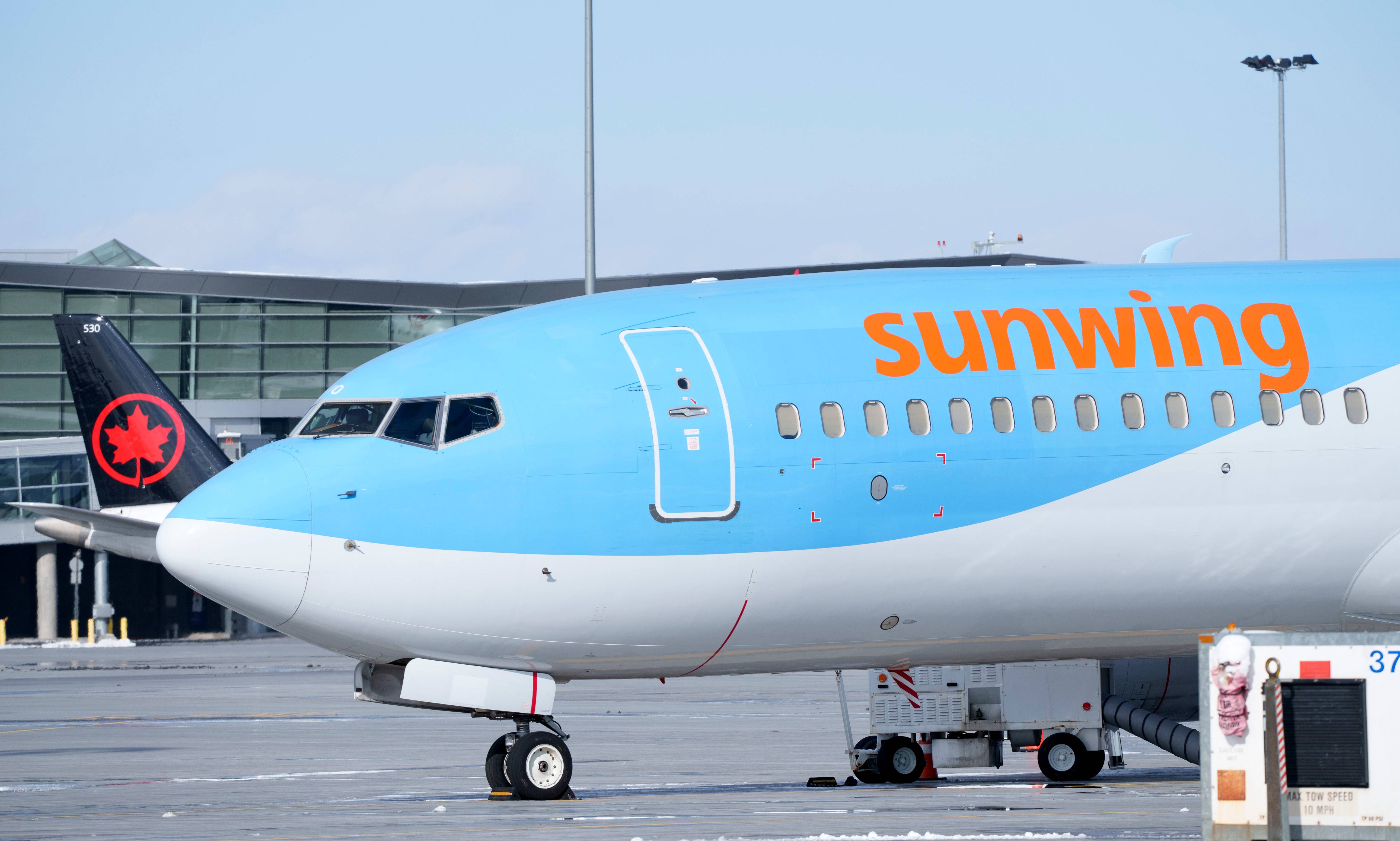 WestJet buys Sunwing Vacations and Sunwing Airlines - Vimarsana News