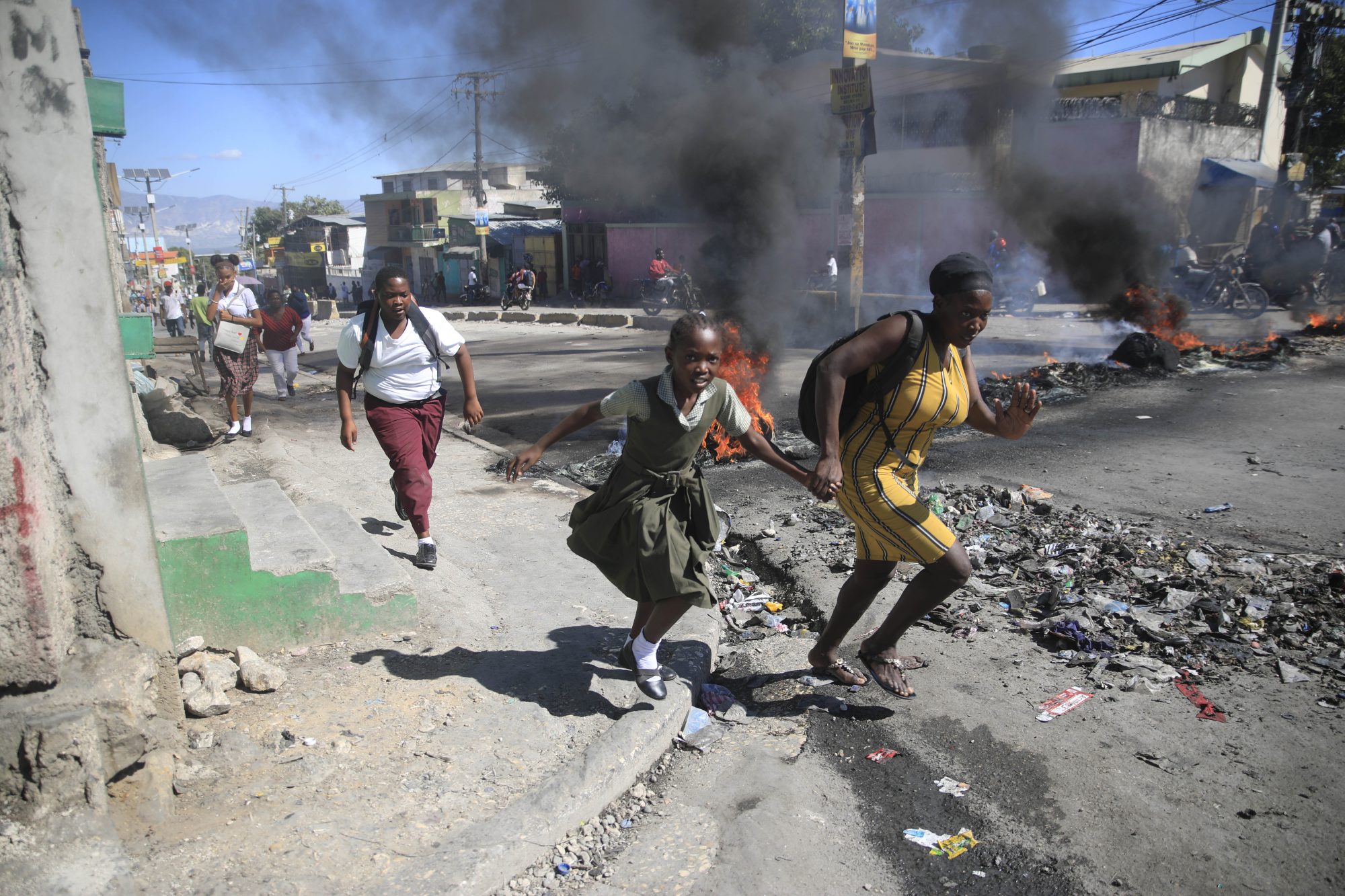 Haitian police protest, attack PM’s residence over officers killed by violent gangs