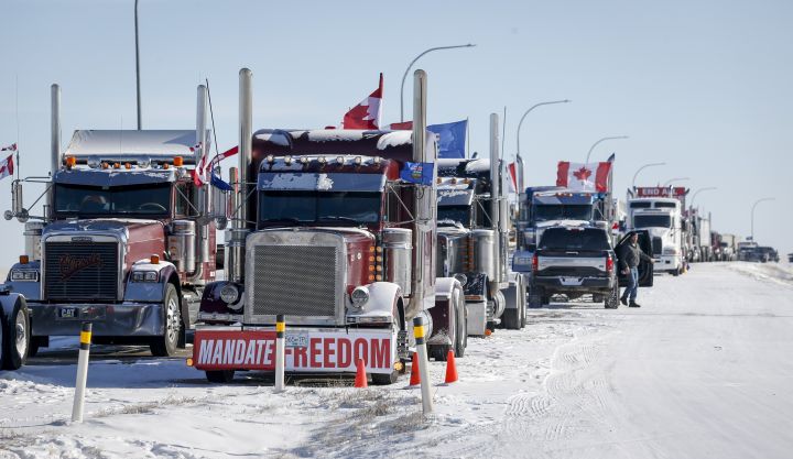 2 charges withdrawn against Alberta woman in Coutts border blockade case
