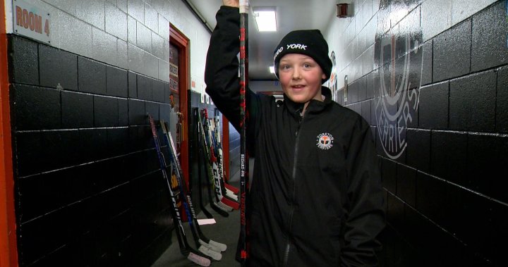 ‘Even superstars forget their equipment’: Yorkton, Sask. child lends Connor Bedard socks