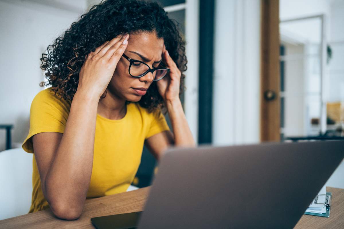 Fired after a performance review in Alberta? 4 things to know - image