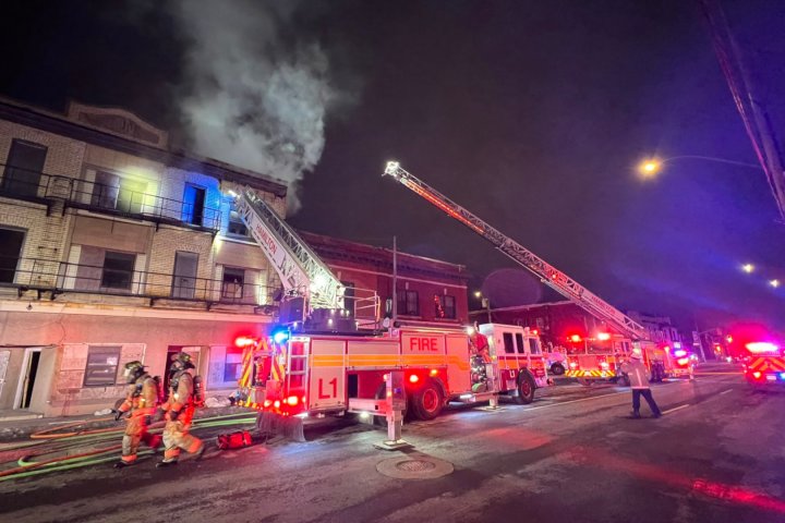 ‘Significant’ damage to central Hamilton building after early morning fire