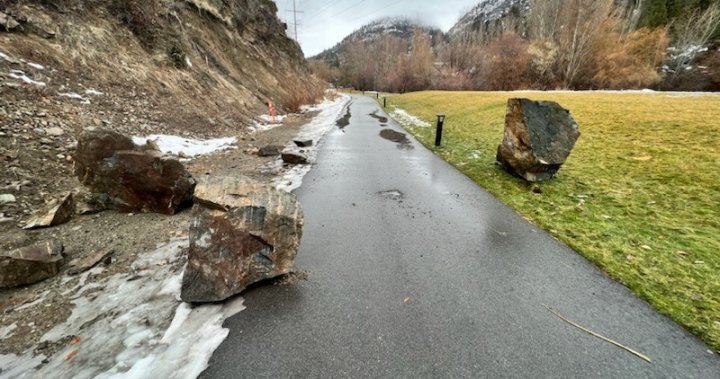 Regional District assessing after Okanagan Falls, B.C. park hit by rockfall
