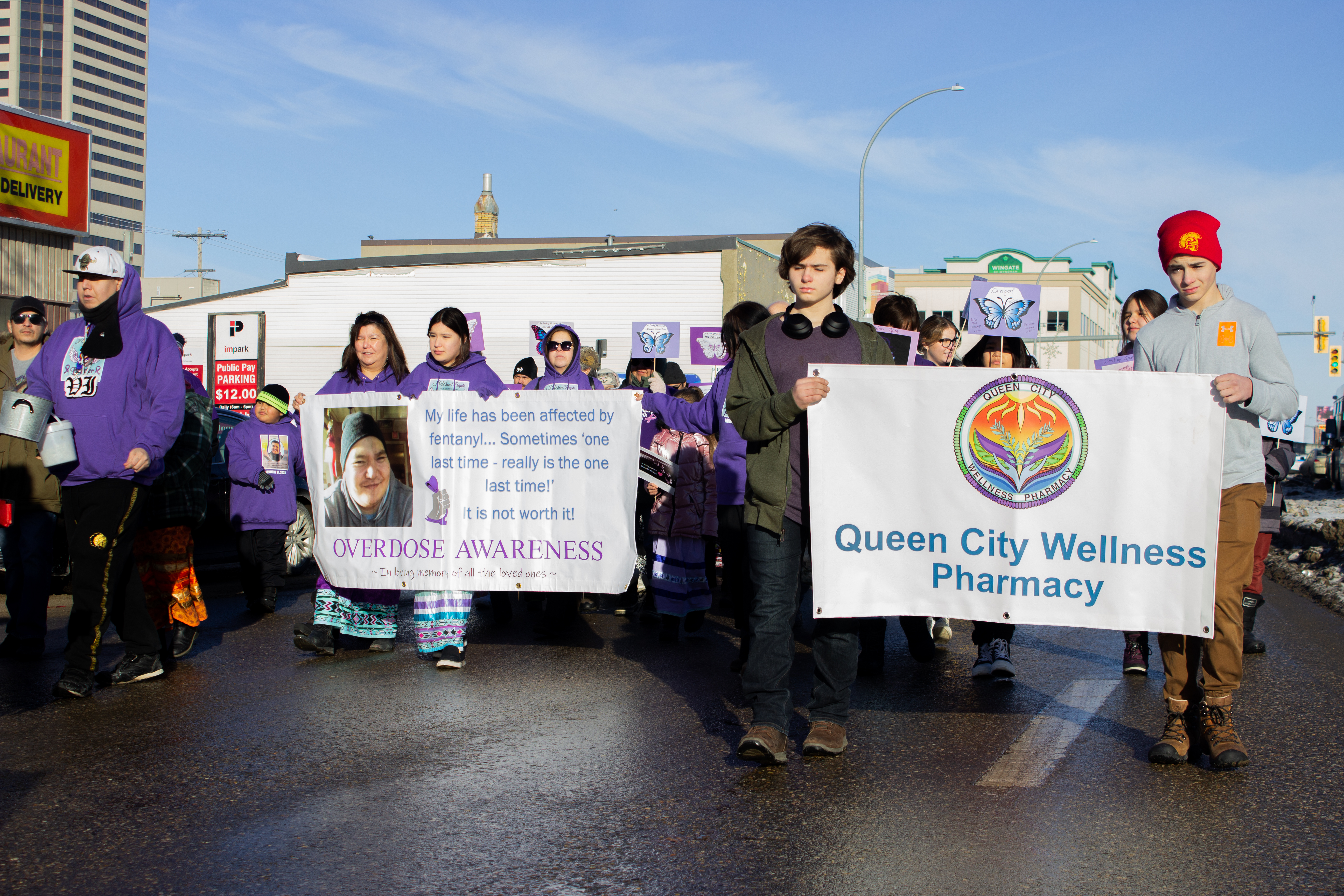 In photos: Memorial smudge walk against suicide and addictions held in Regina  | 24CA News