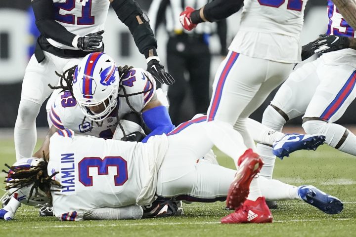 NFL Nightmare: Damar Hamlin Collapses Of Cardiac Arrest – OutKick