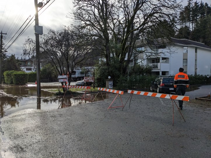 Alert issued after landslide forces of evacuation of apartment