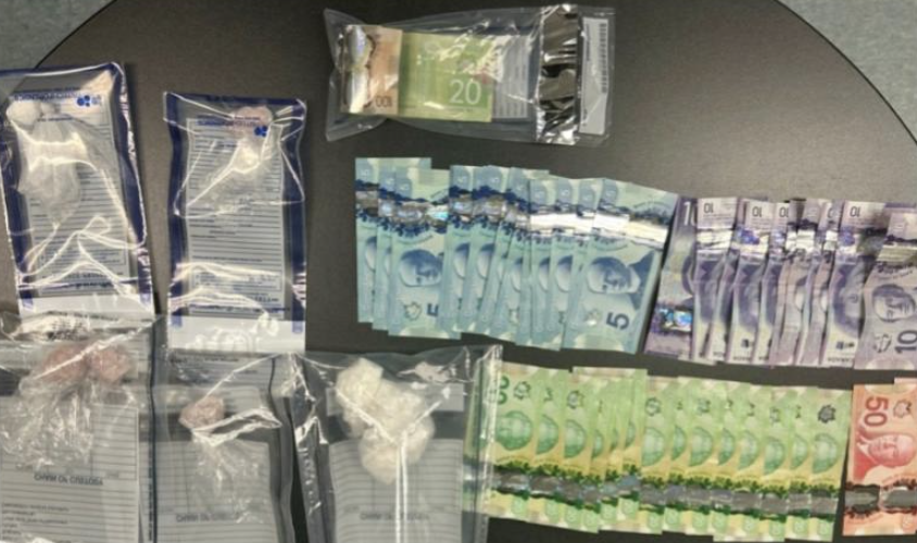 Police in Lindsay, Ont., seized drugs and cash and arrested two men on Jan. 10, 2023.