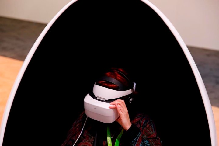 Working in the Metaverse? Some Canadian firms are setting up shop in the virtual world