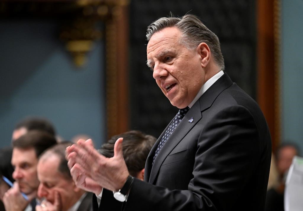 Premier François Legault says raising Quebec politicians’ salaries by K requires ‘courage’ – Montreal | 24CA News