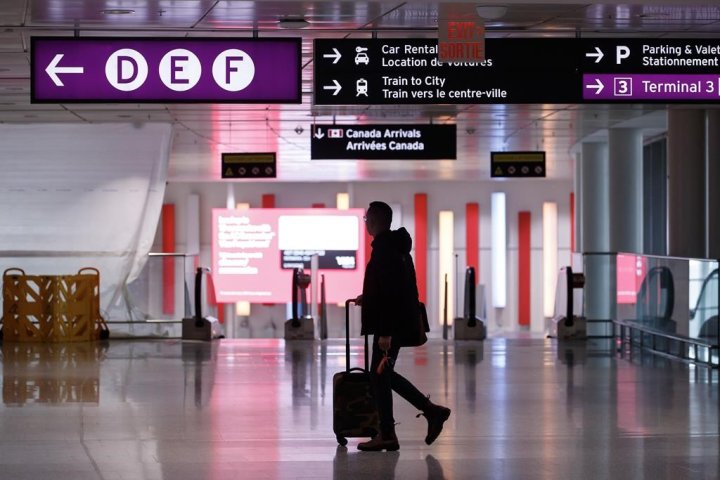 Winter storm: Airlines warn of flight delays, cancellations for major Canadian cities