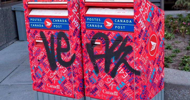Spike in Toronto mailbox vandalism leaves fewer snail mail options – Toronto | Globalnews.ca