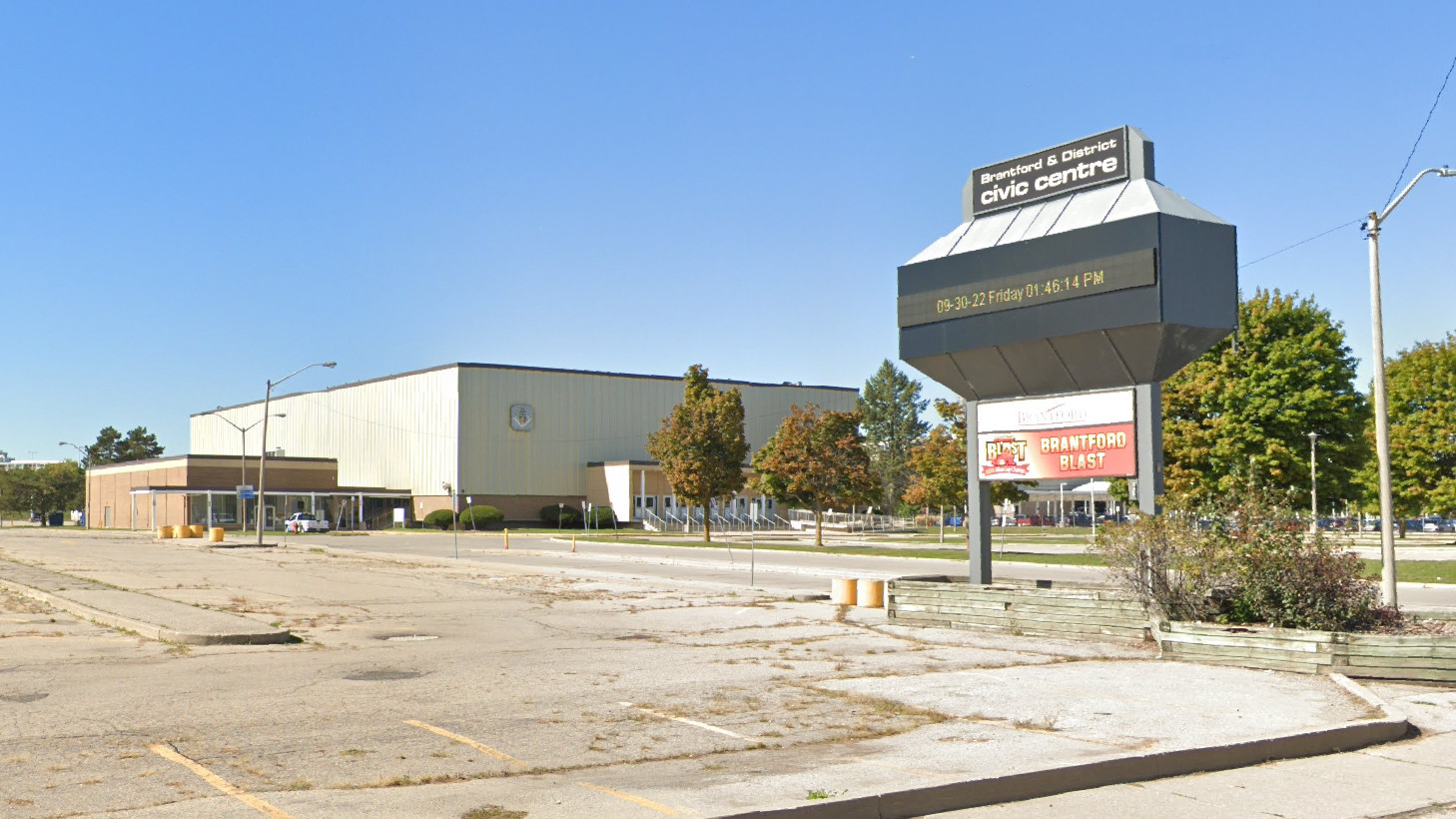 Кметът на Брантфорд Онтарио казва че въпреки одобряването на около