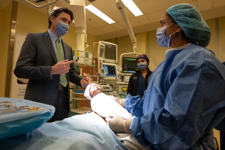‘We have to move quickly’: Health workers urge premiers to accept Ottawa’s health deal