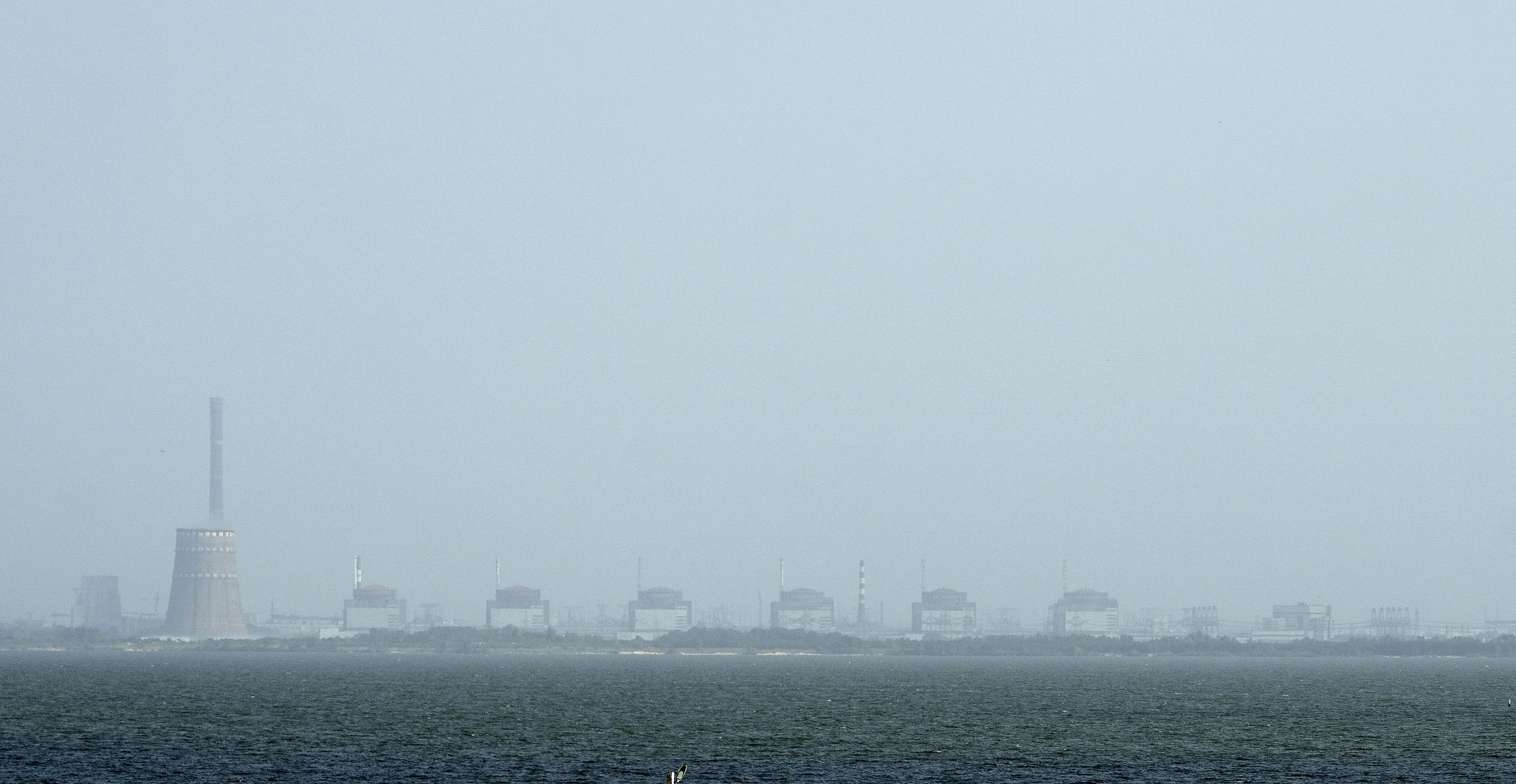 Ukraine war: Life and death in the shadow of a nuclear plant Russia uses as an army base  | 24CA News